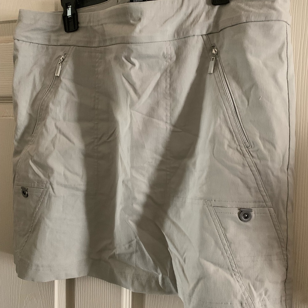 Jamie Sadock skort